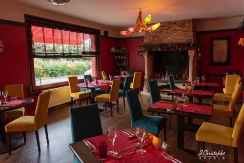 Food and beverages, Logis - Hotel & Restaurant La Corne d 'Abondance in Bourgtheroulde-Infreville Food and beverages, Logis - Hotel & Restaurant La Corne d 'Abondance in Bourgtheroulde-Infreville