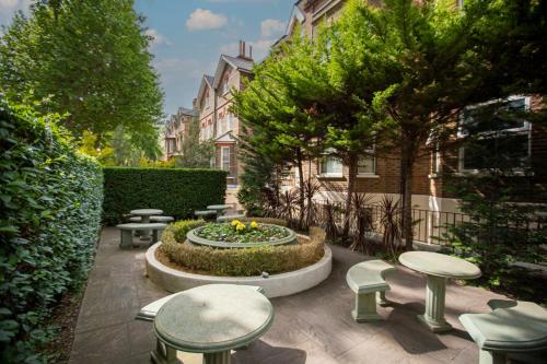 Garden, W6 Hotel in Hammersmith Garden, W6 Hotel in Hammersmith