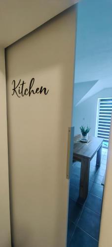Rooms Osmica- Videm pri Ptuju in โมซีเรีย Rooms Osmica- Videm pri Ptuju in โมซีเรีย