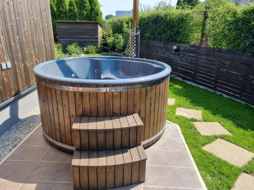 Pezsgőfürdő, Žolynų namai (Zolynu namai) in Purmaliai Pezsgőfürdő, Žolynų namai (Zolynu namai) in Purmaliai