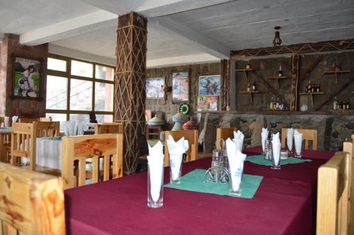 Restoran, Zan-Seyoum Hotel - Lalibela in Lalibela Restoran, Zan-Seyoum Hotel - Lalibela in Lalibela
