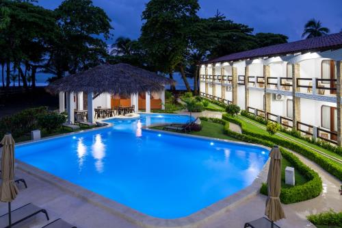 Uitzicht, Fuego del Sol Beachfront Hotel in Jaco Uitzicht, Fuego del Sol Beachfront Hotel in Jaco