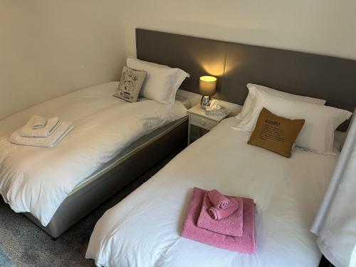 BlaydonBurn - Sleeps 6 - Parking - Garden - HotTub in Blaydon BlaydonBurn - Sleeps 6 - Parking - Garden - HotTub in Blaydon