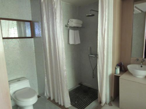 This photo about Datong Yue Long Hotel shared on HyHotel.com