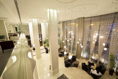 Lobby, Golden Tulip Corniche Dammam in Dammam Lobby, Golden Tulip Corniche Dammam in Dammam