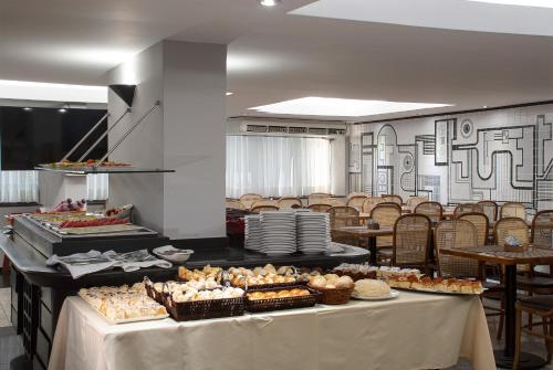 Restaurant, Americas Benidorm Hotel in Rio De Janeiro Restaurant, Americas Benidorm Hotel in Rio De Janeiro