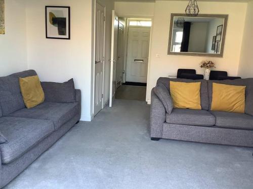 Entire 2 bedroom house in Tamworth in Tamworth Entire 2 bedroom house in Tamworth in Tamworth