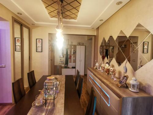 Big, stylish and modern apartment with hot tub in Luxus Big, stylish and modern apartment with hot tub in Luxus