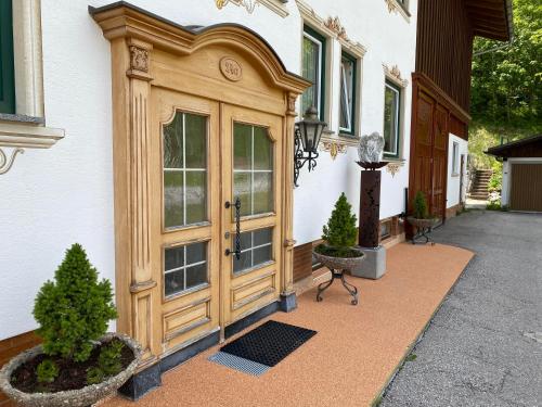 Gästehaus Huber (Gastehaus Huber) in هولزجاو Gästehaus Huber (Gastehaus Huber) in هولزجاو