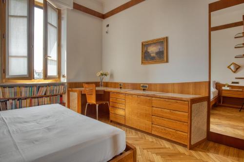 JOIVY Captivating flat with balcony