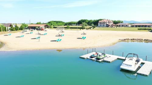 plajă, Pensiunea Brise in Odoreu plajă, Pensiunea Brise in Odoreu