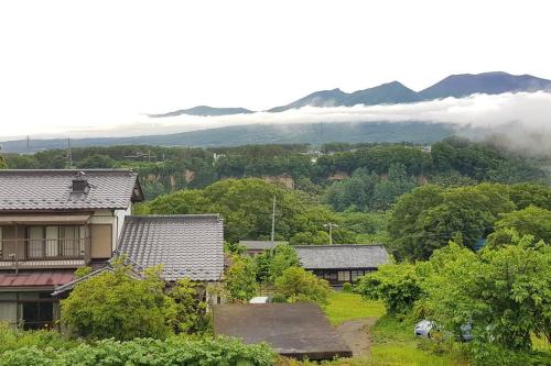 Asama Vista quiet home with view, Foreign Hosts in Miyota Asama Vista quiet home with view, Foreign Hosts in Miyota