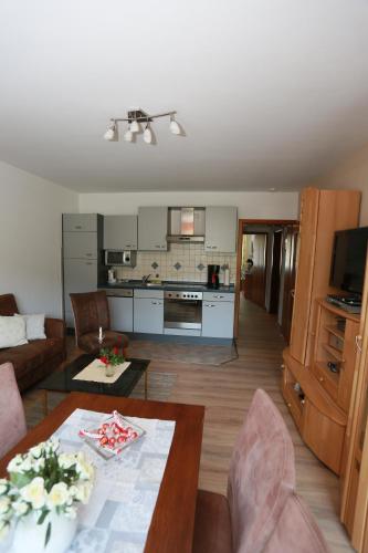 Ferienwohnung Moselblick-Stein in Valwig Ferienwohnung Moselblick-Stein in Valwig