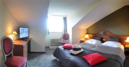 This photo about Hotel Les Bruyeres shared on HyHotel.com
