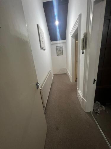 No 1 - LARGE 1 BED NEAR SEFTON PARK AND LARK LANE in Garston No 1 - LARGE 1 BED NEAR SEFTON PARK AND LARK LANE in Garston