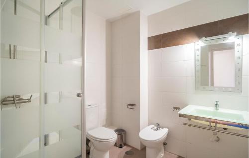 ห้องน้ำ, Stunning Apartment In Cabo De Gata in กาโบ เด กาตา ห้องน้ำ, Stunning Apartment In Cabo De Gata in กาโบ เด กาตา
