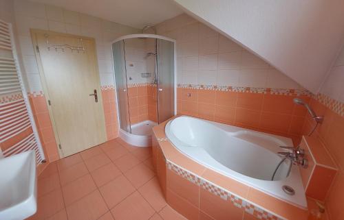 Apartmán 65 Hartmanice (Apartman 65 Hartmanice) in ฮาร์ทมานิซ Apartmán 65 Hartmanice (Apartman 65 Hartmanice) in ฮาร์ทมานิซ