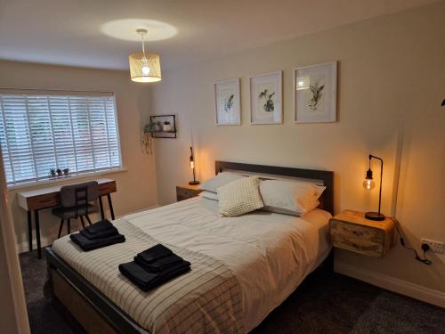 Stylish 2 Bedroom Apartment Sleeps 4 Contractors and Corporates Welcome in Perry Common Stylish 2 Bedroom Apartment Sleeps 4 Contractors and Corporates Welcome in Perry Common