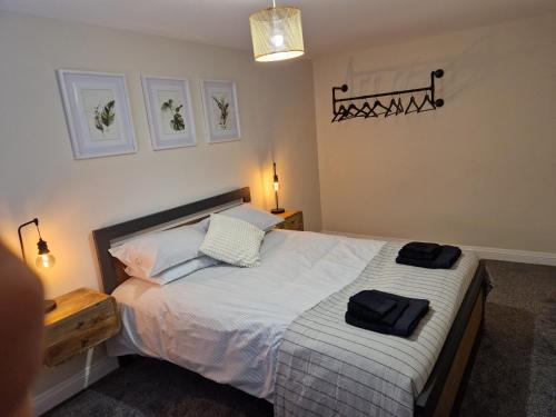 Stylish 2 Bedroom Apartment Sleeps 4 Contractors and Corporates Welcome in Perry Common Stylish 2 Bedroom Apartment Sleeps 4 Contractors and Corporates Welcome in Perry Common