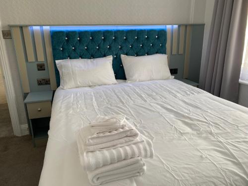 Cama, Sylvern House in Scarborough City Center Cama, Sylvern House in Scarborough City Center