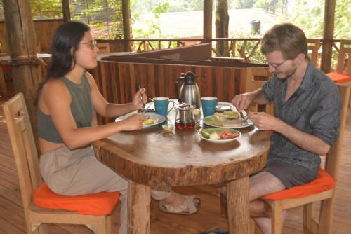 Jinja Backpackers in Jinja Jinja Backpackers in Jinja