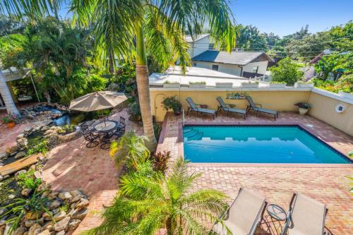 Úszómedence, Banyan House Vacation Rentals in Venice (Florida) Úszómedence, Banyan House Vacation Rentals in Venice (Florida)