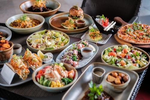 Restaurante, InterContinental Fiji Golf Resort & Spa in Coral Coast Restaurante, InterContinental Fiji Golf Resort & Spa in Coral Coast