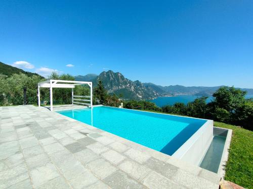 Swimming pool, IseoLakeRental - Trivia Resort in Solto Collina Swimming pool, IseoLakeRental - Trivia Resort in Solto Collina