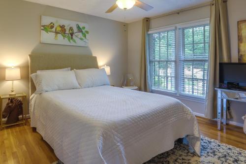 Near Hospitals Convenient Atlanta Vacation Rental in Embry Hills Near Hospitals Convenient Atlanta Vacation Rental in Embry Hills