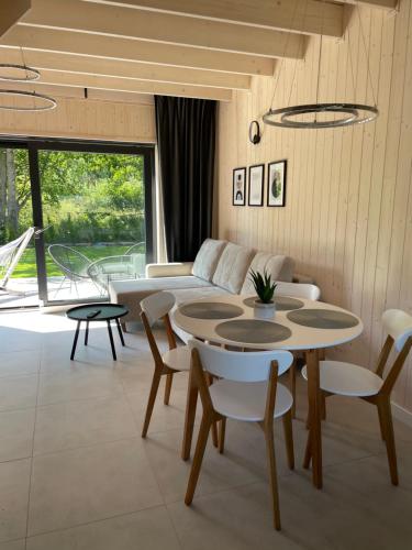 Stodoły na Fali (Stodoly na Fali) in Karwienskie Bloto Drugie Stodoły na Fali (Stodoly na Fali) in Karwienskie Bloto Drugie