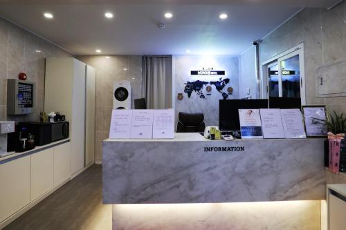Лоби, Brighten Hotel in Жеонжу Лоби, Brighten Hotel in Жеонжу