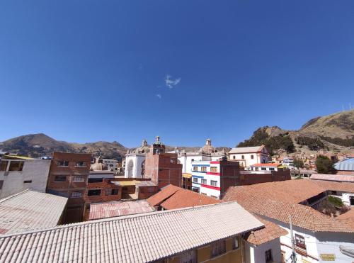 Hostal Sol y Luna in Κοπακαμπάνα Hostal Sol y Luna in Κοπακαμπάνα