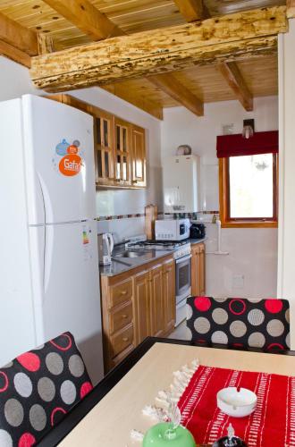 Kitchen, Altos de Tolhuin in Tolhuin Kitchen, Altos de Tolhuin in Tolhuin
