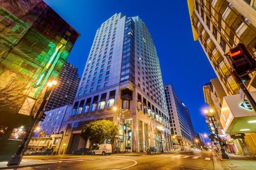 エントランス(玄関), ホテルニッコー サン フランシスコ (Hotel Nikko San Francisco) in サンフランシスコ(CA) エントランス(玄関), ホテルニッコー サン フランシスコ (Hotel Nikko San Francisco) in サンフランシスコ(CA)