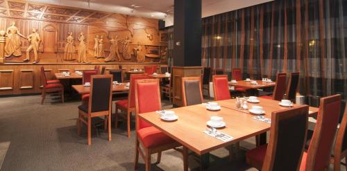 Food and beverages, Kingsgate Hotel Dunedin in City Center Food and beverages, Kingsgate Hotel Dunedin in City Center