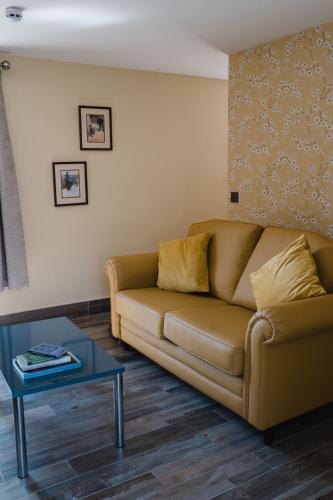 Tranquil Rustic Cottage in Irvinestown Tranquil Rustic Cottage in Irvinestown