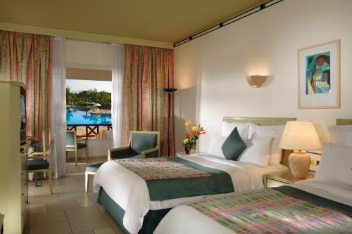 Naama Bay Promenade Beach Resort in Sharm El Sheikh Naama Bay Promenade Beach Resort in Sharm El Sheikh
