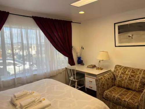Affordable Private Rooms with Shared Bath Kitchen near SFO (SA) in Pacifica Affordable Private Rooms with Shared Bath Kitchen near SFO (SA) in Pacifica