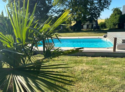 Swimming pool, Manoir de la Vente de Rouville in Boos Swimming pool, Manoir de la Vente de Rouville in Boos