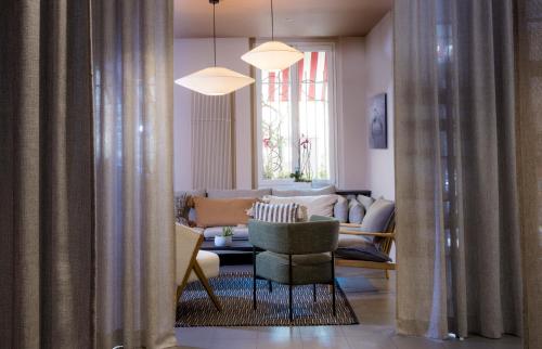 Előcsarnok, Bastille De Launay Hotel near Picasso Múzeum Előcsarnok, Bastille De Launay Hotel near Picasso Múzeum