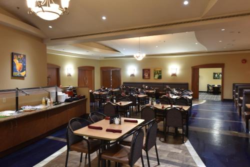 Restaurante, Victoria Inn Hotel and Convention Center Winnipeg in Winnipeg (MB) Restaurante, Victoria Inn Hotel and Convention Center Winnipeg in Winnipeg (MB)