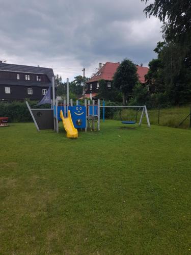 Kert, Penzion SKLARSKA HOSPODA in Chribska Kert, Penzion SKLARSKA HOSPODA in Chribska