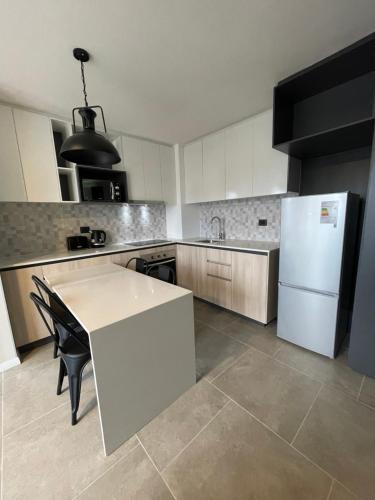 Κουζίνα, Epicentro Suites Apart Hotel - Valdivia in Βαλδιβία Κουζίνα, Epicentro Suites Apart Hotel - Valdivia in Βαλδιβία