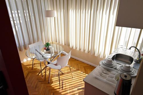 Bolivian Rooms & Suites (Zona Sur) in Macrodistrito Sur Bolivian Rooms & Suites (Zona Sur) in Macrodistrito Sur