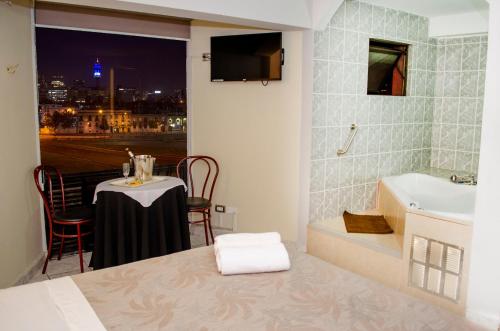Red Hotel Centric Santiago in Santiago del Cile Red Hotel Centric Santiago in Santiago del Cile
