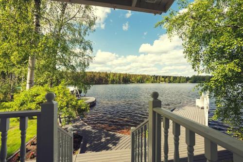 Villa Kesätie - Lakeside Paradise (Villa Kesatie - Lakeside Paradise) in Кильяванранта Villa Kesätie - Lakeside Paradise (Villa Kesatie - Lakeside Paradise) in Кильяванранта