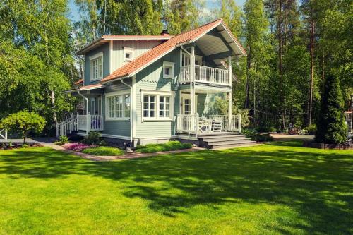 Villa Kesätie - Lakeside Paradise (Villa Kesatie - Lakeside Paradise) in Кильяванранта Villa Kesätie - Lakeside Paradise (Villa Kesatie - Lakeside Paradise) in Кильяванранта