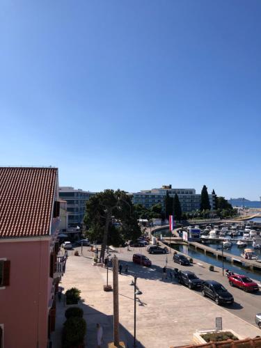 Šangulin Palace V (Sangulin Palace V) in Biograd na Moru Šangulin Palace V (Sangulin Palace V) in Biograd na Moru