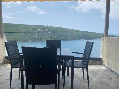 Mare Apartments in كوتور Mare Apartments in كوتور