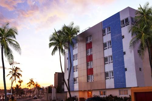 مدخل, Rede Andrade Express in السلفادور مدخل, Rede Andrade Express in السلفادور